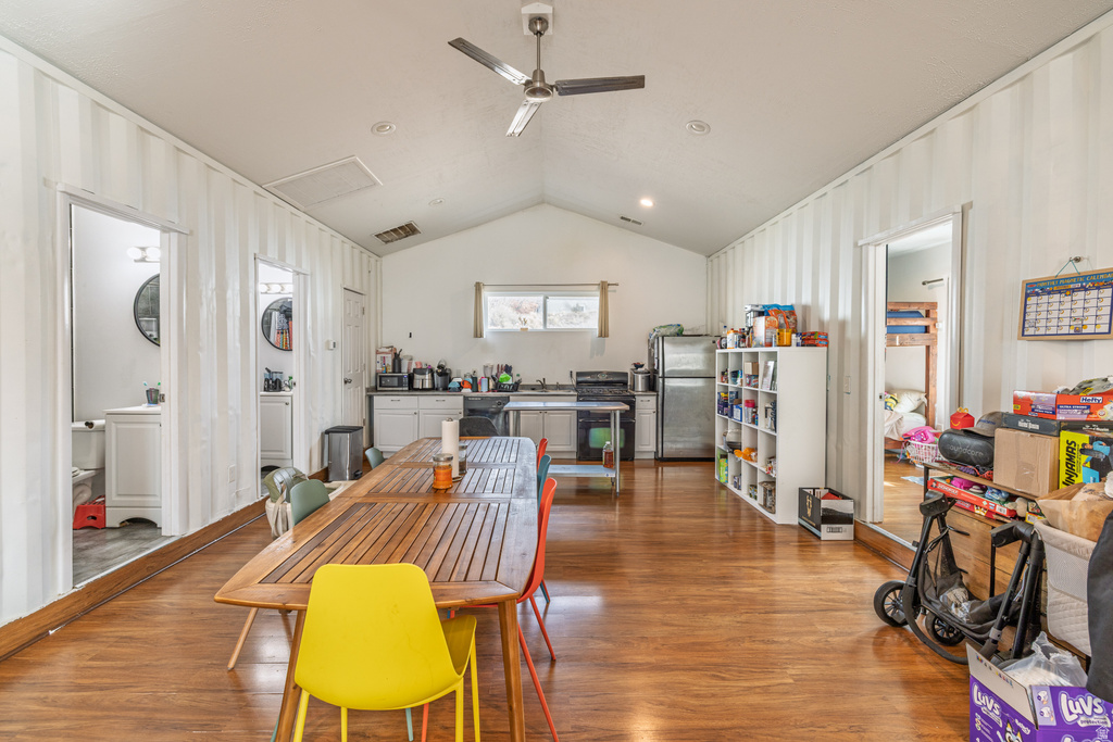 58 MT PEALE DR Moab, UT 84532