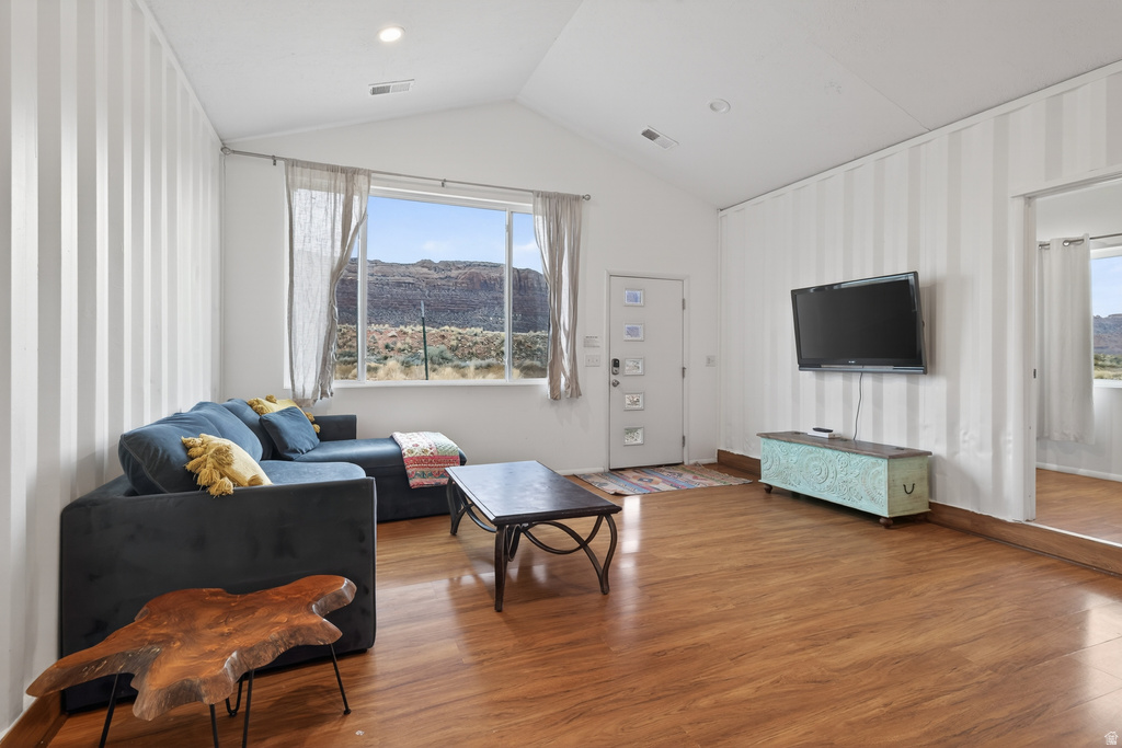 58 MT PEALE DR Moab, UT 84532