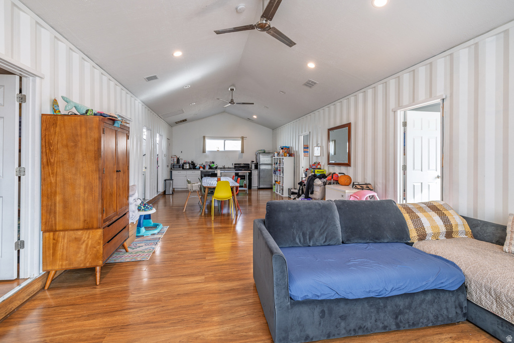 58 MT PEALE DR Moab, UT 84532