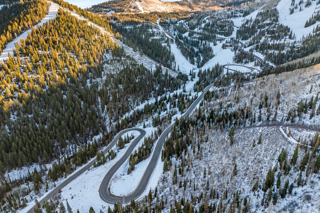 159  WHITE PINE RD Park City, UT 84060