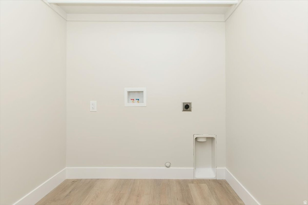 2710 S DRIVER CIR Garden City, UT 84028