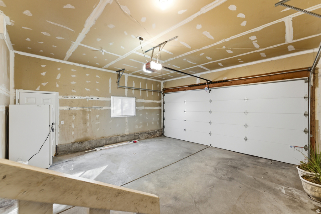 11697 S TATTERED ANGEL CV Riverton, UT 84065