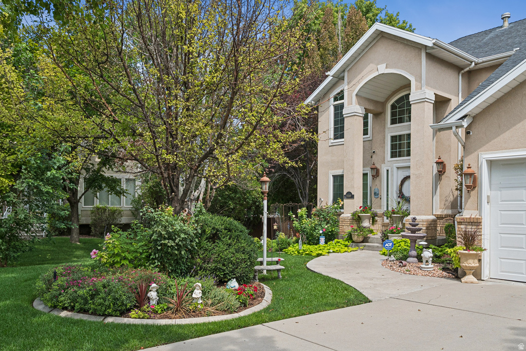 11697 S TATTERED ANGEL CV Riverton, UT 84065