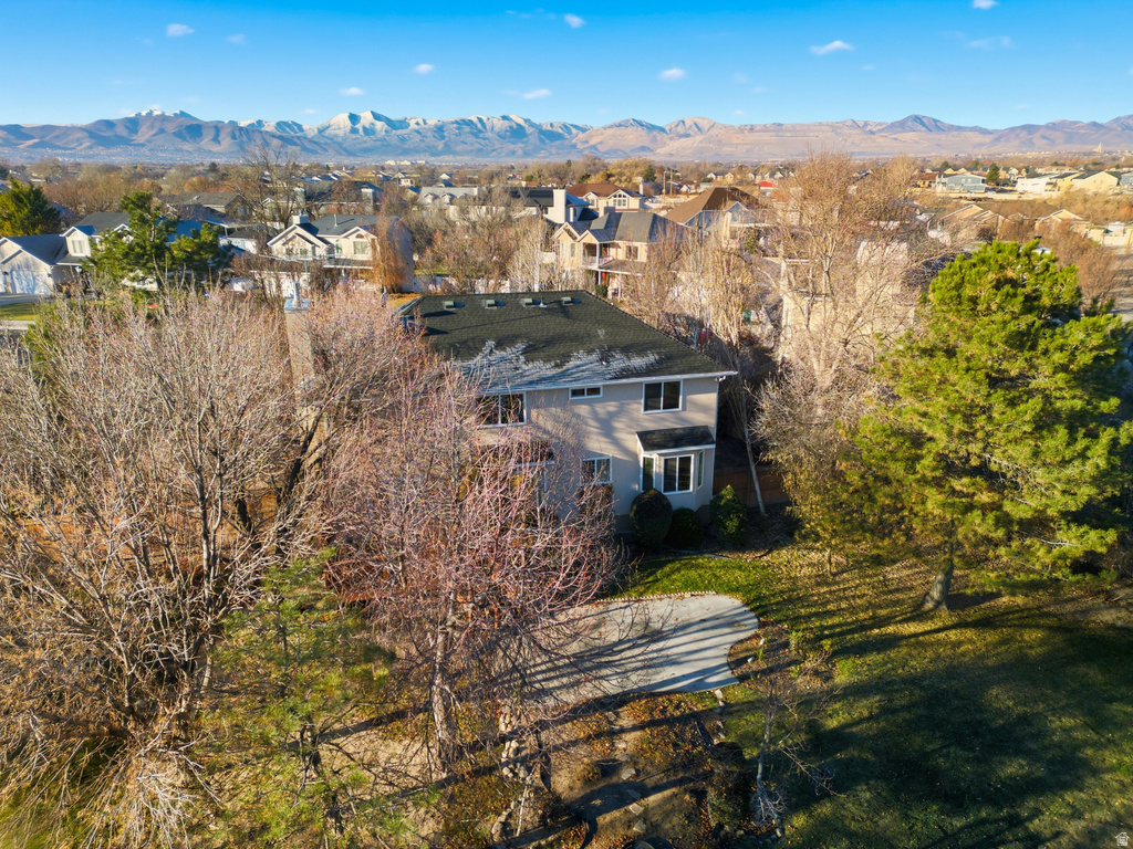 11697 S TATTERED ANGEL CV Riverton, UT 84065