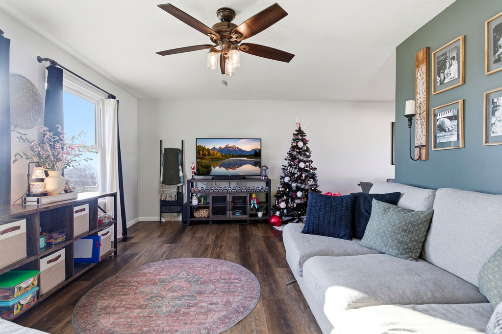 1474 W 1200 N Layton, UT 84041