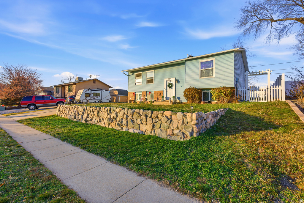 1474 W 1200 N Layton, UT 84041