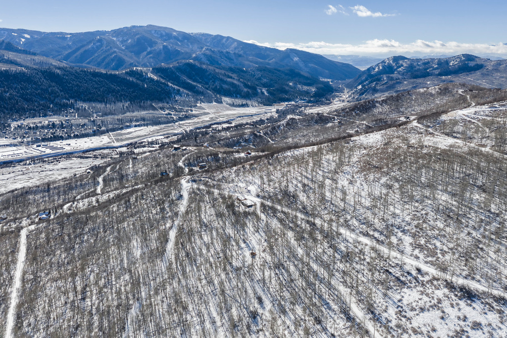 11708  CANYON RIM RD Oakley, UT 84055