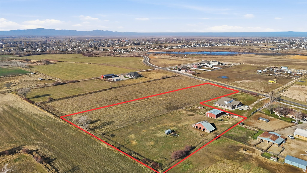 3777 W PIONEER RD Marriott Slaterville, UT 84404