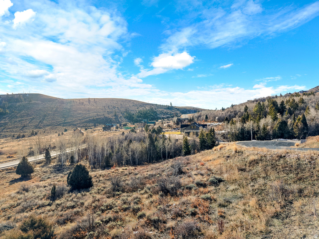 964 S CROSSED ARROWS CIR Garden City, UT 84028