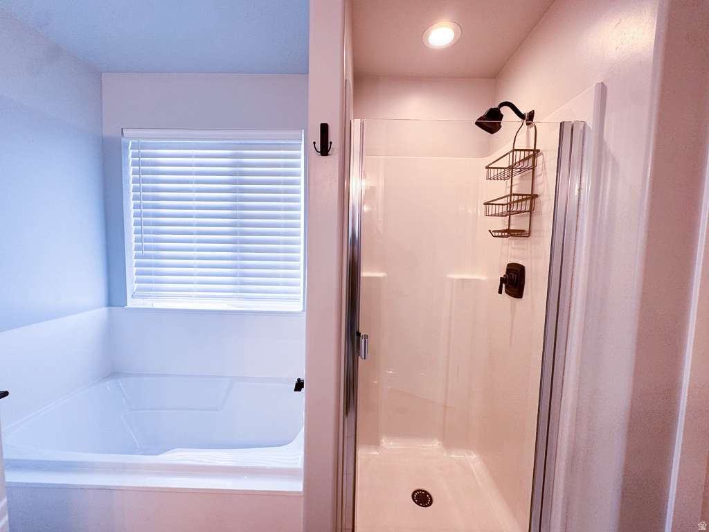 977 W BRENNAN ST Bluffdale, UT 84065