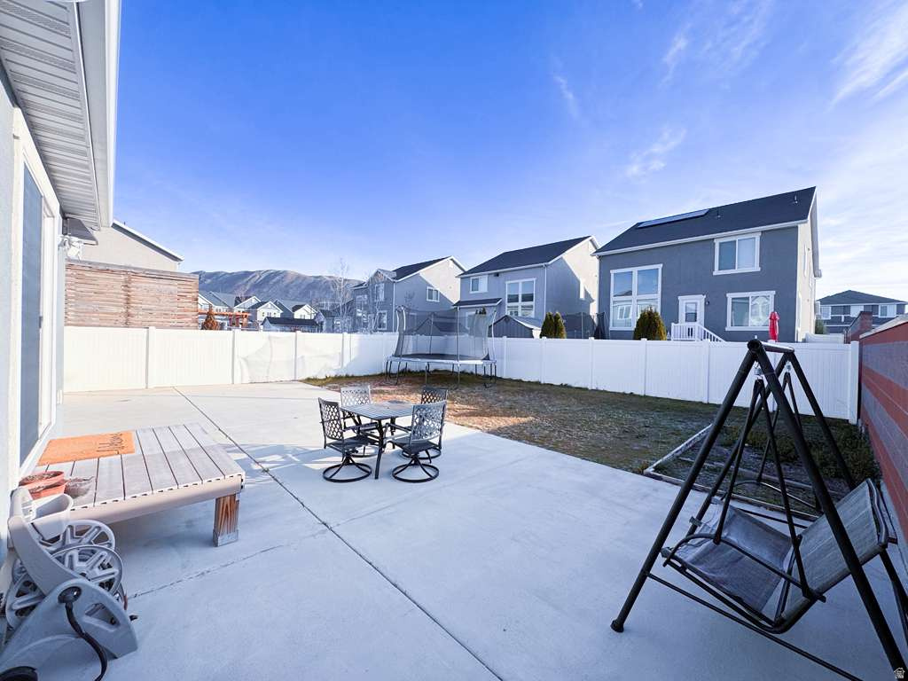 977 W BRENNAN ST Bluffdale, UT 84065