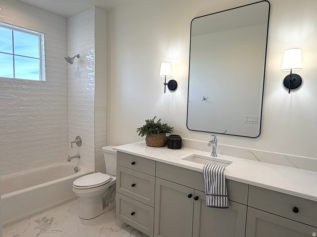 832 N AMY WAY Elk Ridge, UT 84651