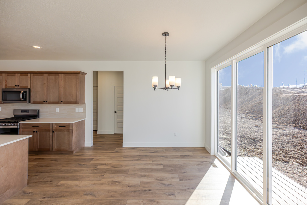 907 N BANNER DR #611 Saratoga Springs, UT 84045