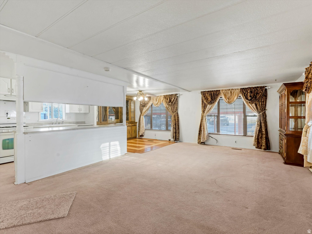 7087 S 1205 W West Jordan, UT 84084