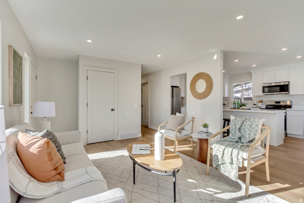 3422 S 7895 W Magna, UT 84044