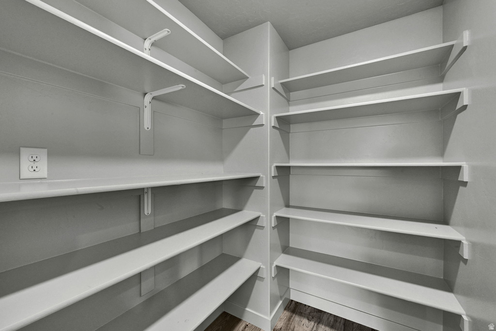 6899 S COOK DR South Weber, UT 84405