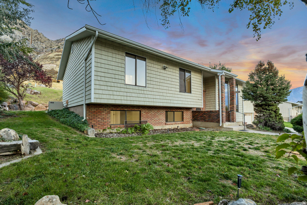 826 N 970 E Springville, UT 84663