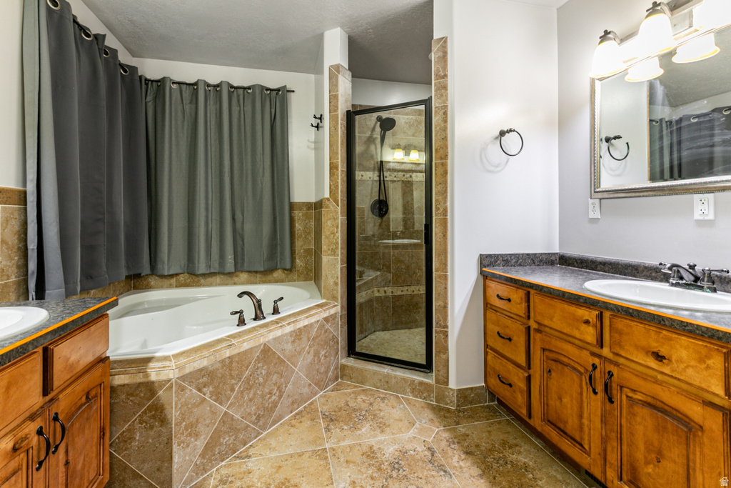 49 W IRON ROD RD Tooele, UT 84074