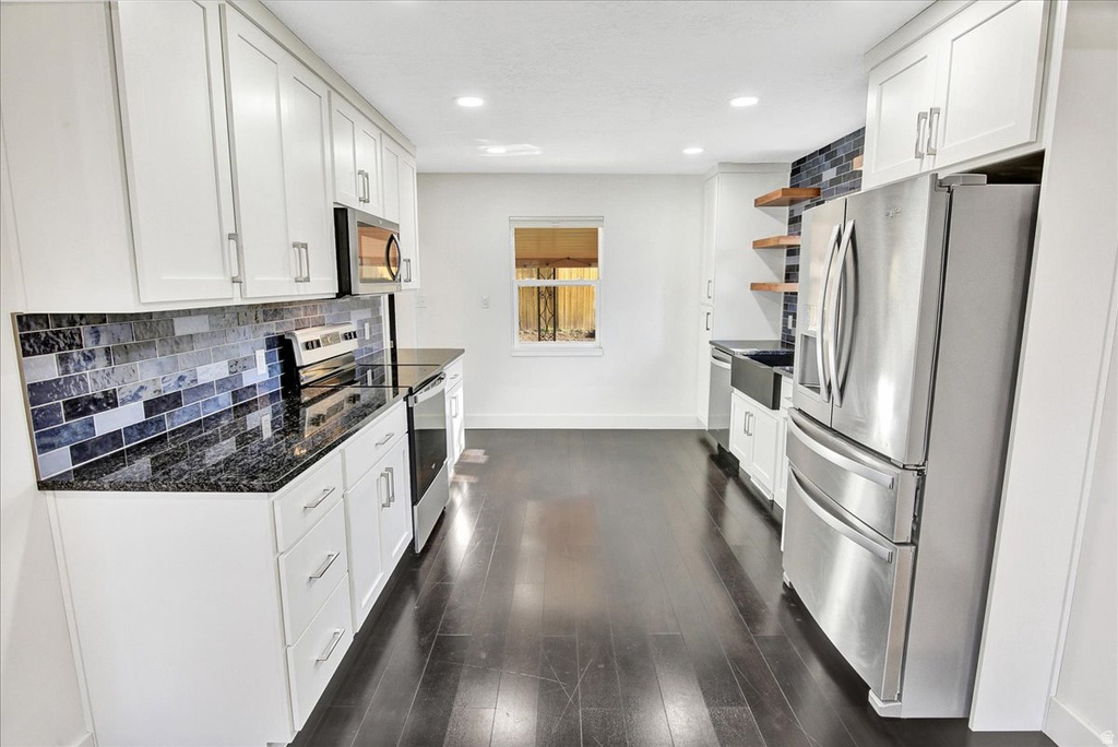 2726 TYLER AVE Ogden, UT 84403