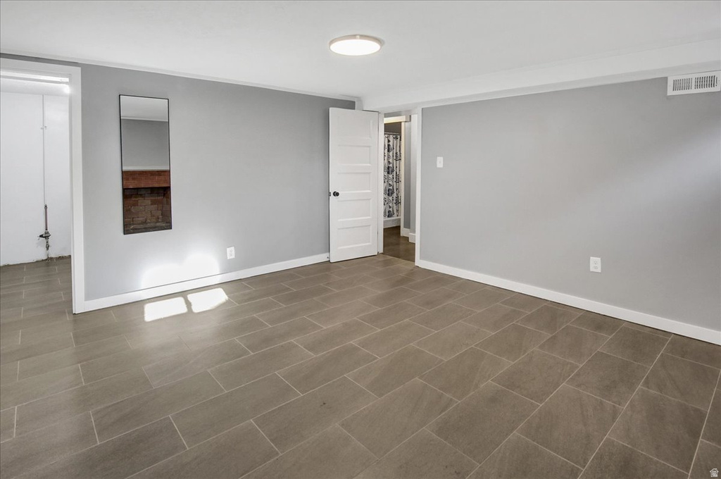 2726 TYLER AVE Ogden, UT 84403