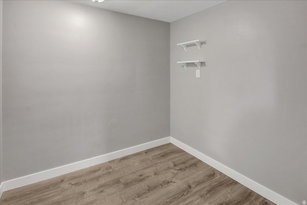 2726 TYLER AVE Ogden, UT 84403