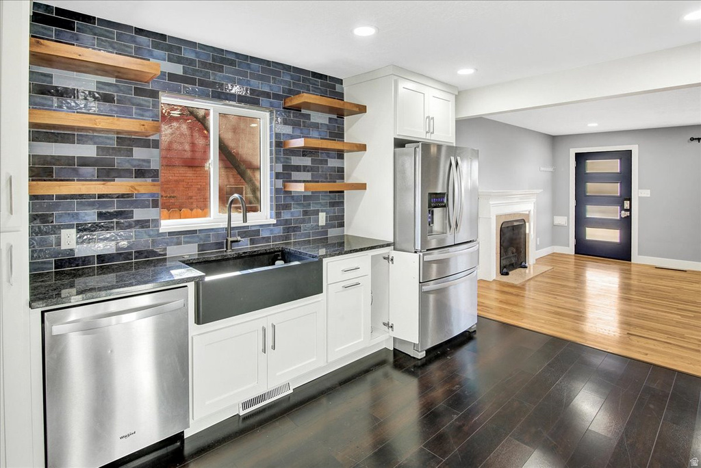 2726 TYLER AVE Ogden, UT 84403