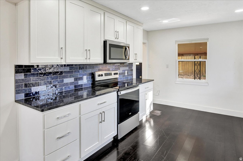 2726 TYLER AVE Ogden, UT 84403