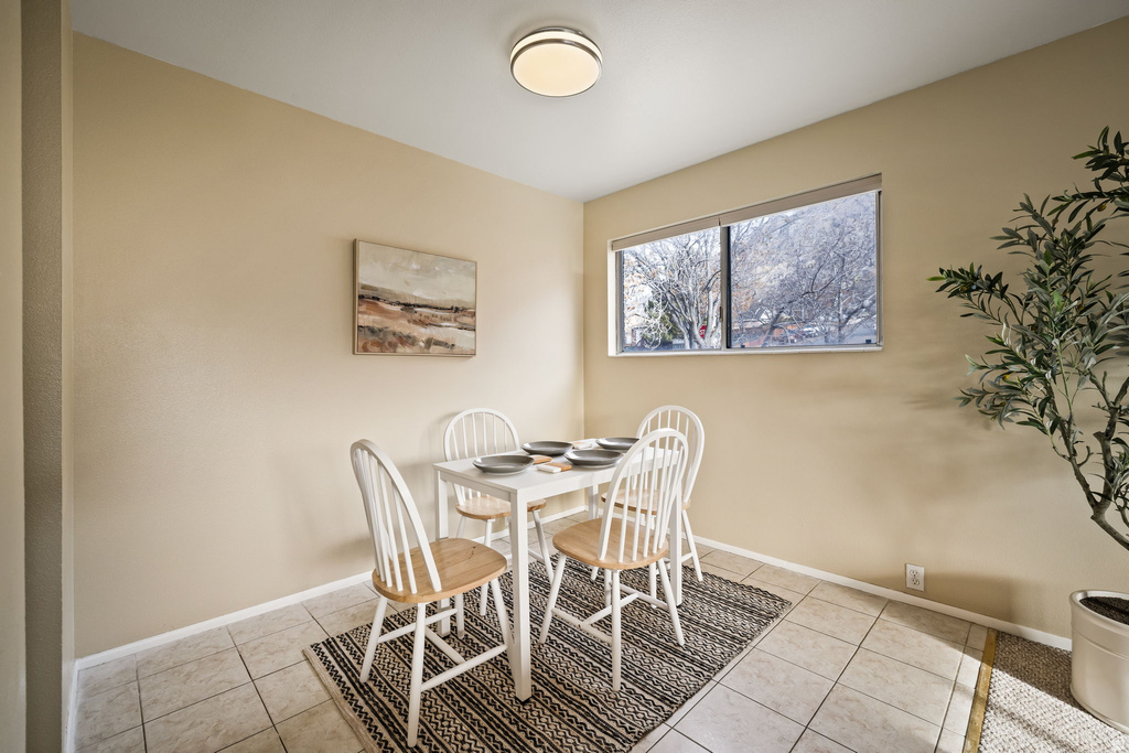 2044 S NEVADA AVE Provo, UT 84606