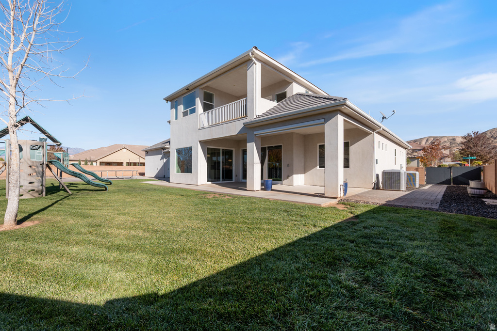 2334 S LAST CHANCE DR Washington, UT 84780