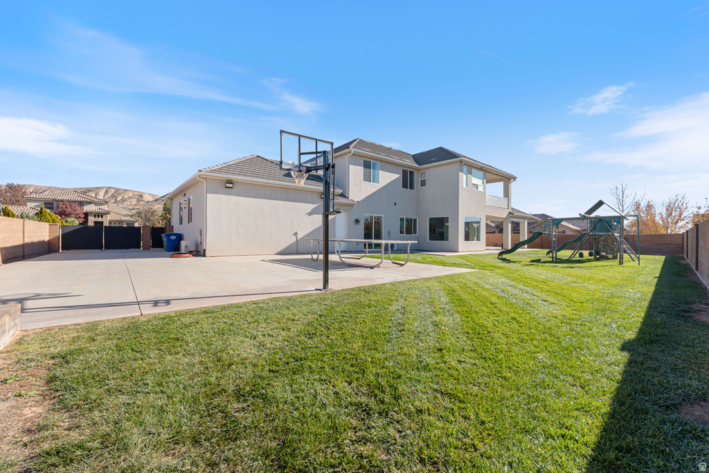 2334 S LAST CHANCE DR Washington, UT 84780