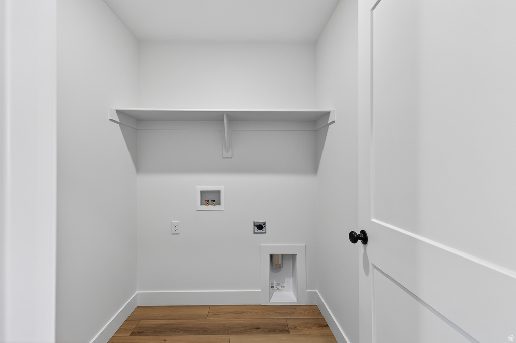 6361 S RAY DR #107 South Weber, UT 84405