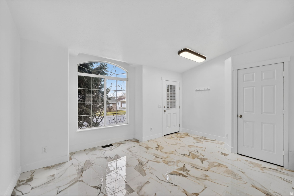 1520 N 550 W West Bountiful, UT 84087