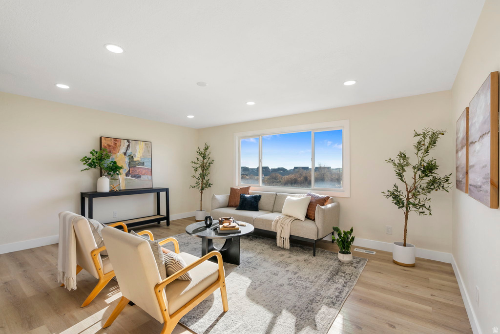 3475 S BLUFF RD Syracuse, UT 84075