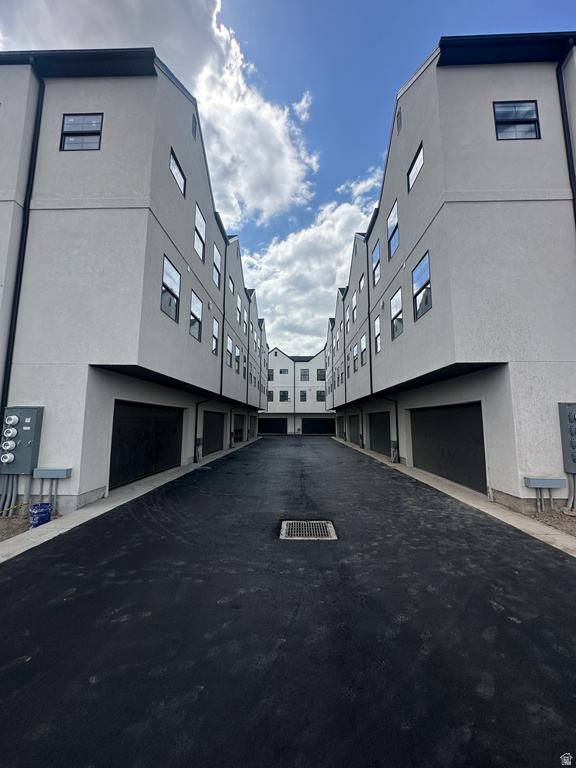 7852 S HOLDEN Midvale, UT 84047