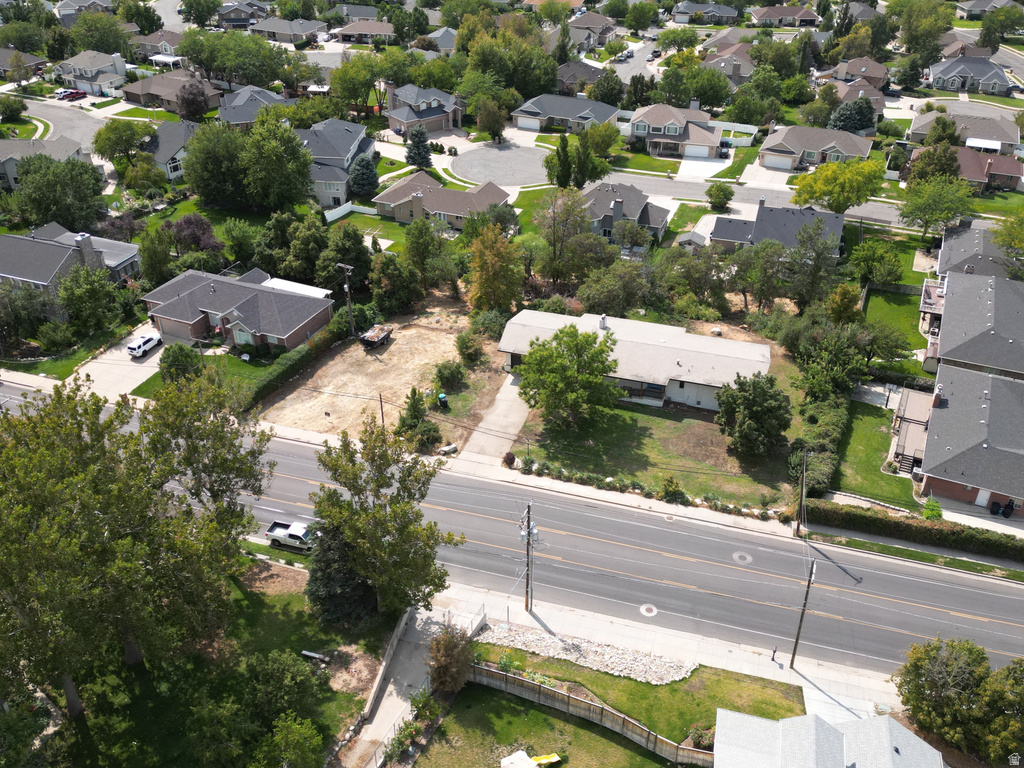 1421 N MAIN ST Centerville, UT 84014