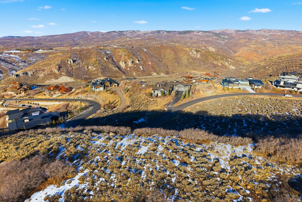 2562 E CANYON GATE RD Park City, UT 84098