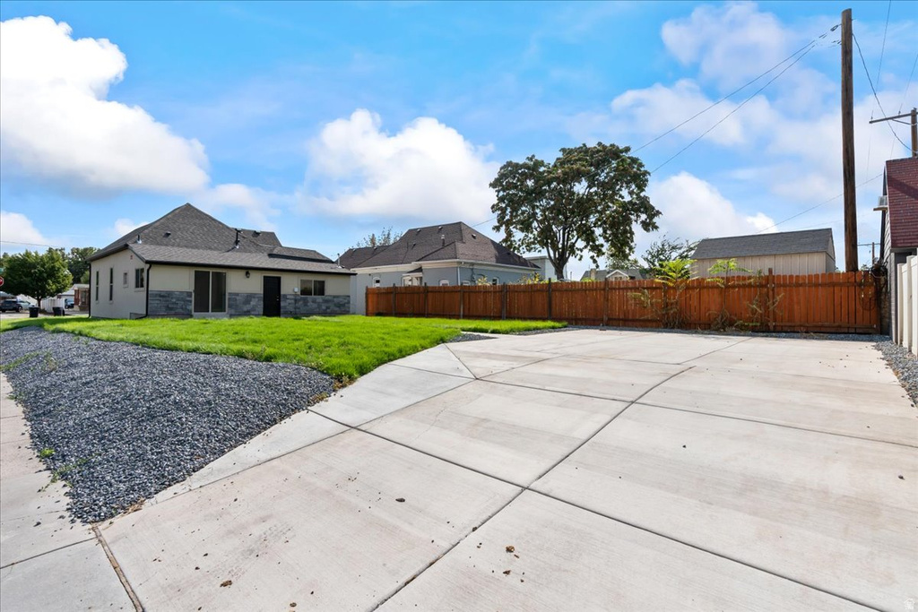 221 E 4800 S Salt Lake City, UT 84107