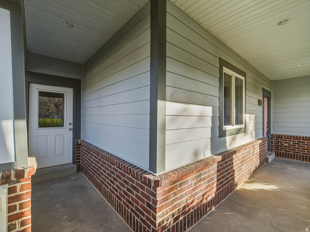 11541 S HARVEST CREST WAY South Jordan, UT 84095