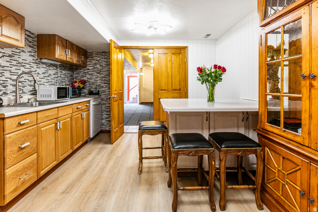 9650 S BUTTONWOOD DR Sandy, UT 84092