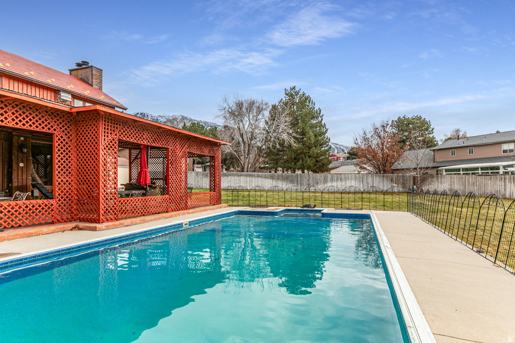 9650 S BUTTONWOOD DR Sandy, UT 84092