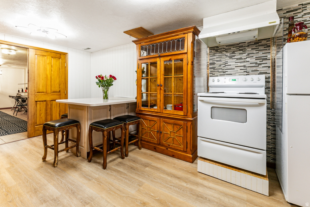 9650 S BUTTONWOOD DR Sandy, UT 84092