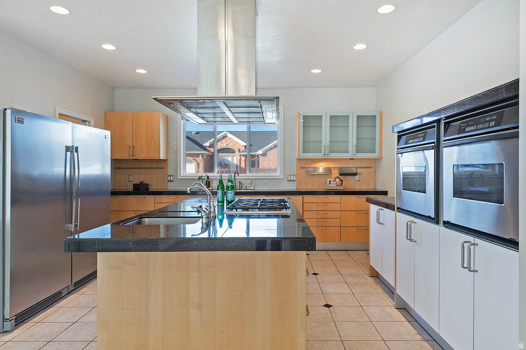 7993 S ELDON WAY Cottonwood Heights, UT 84093