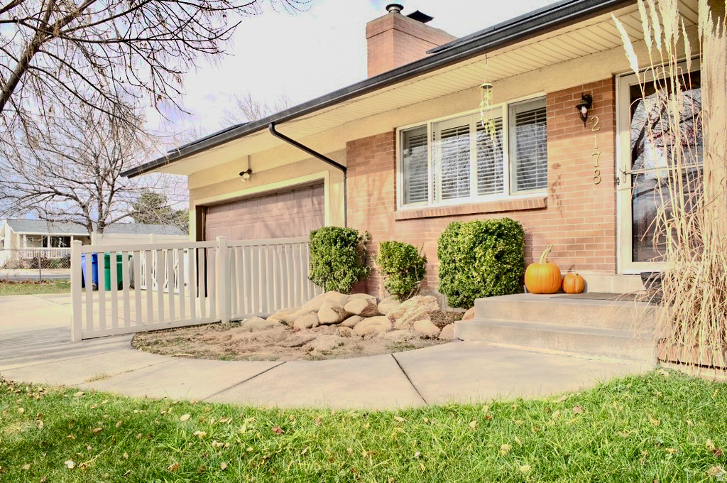 2178 W ARTHUR DR West Jordan, UT 84084