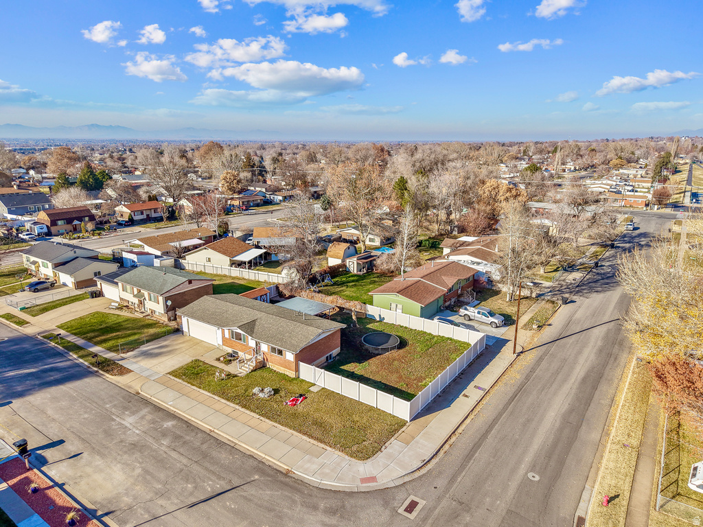 648 W 2200 N Clinton, UT 84015