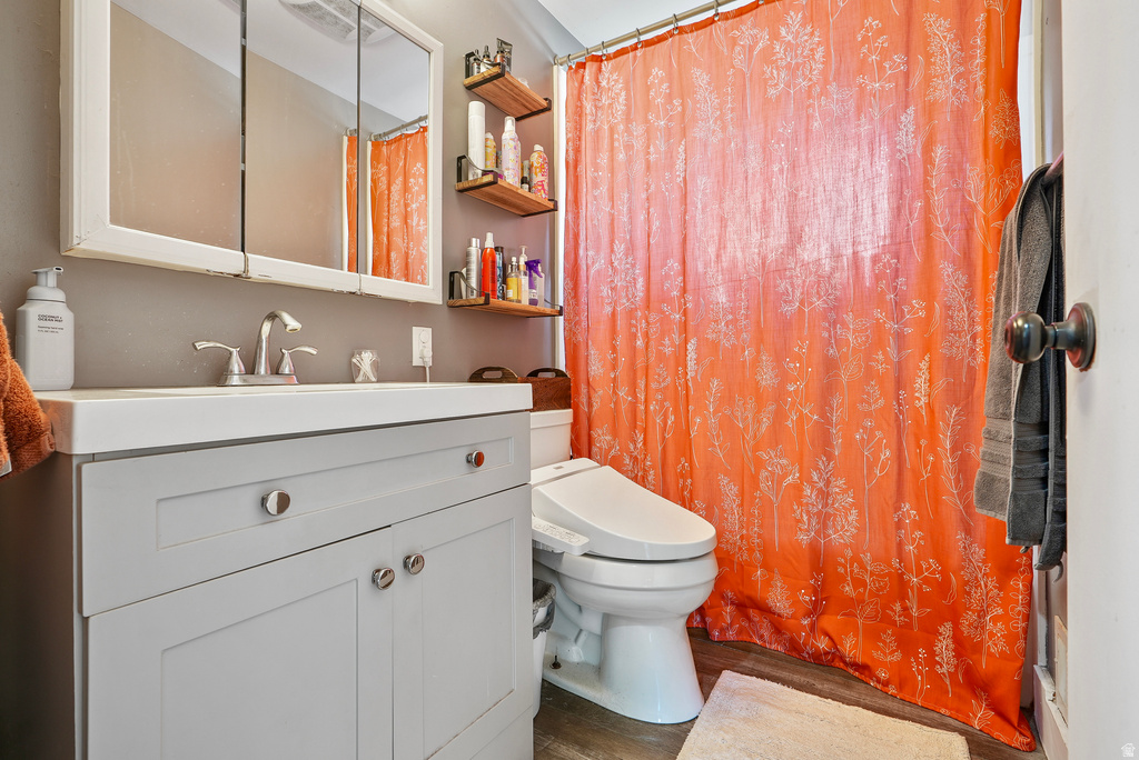 648 W 2200 N Clinton, UT 84015