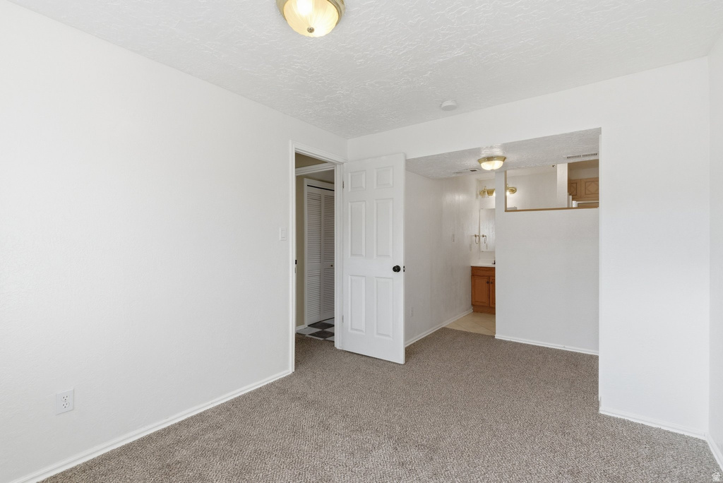 1683 N 250 W Layton, UT 84041