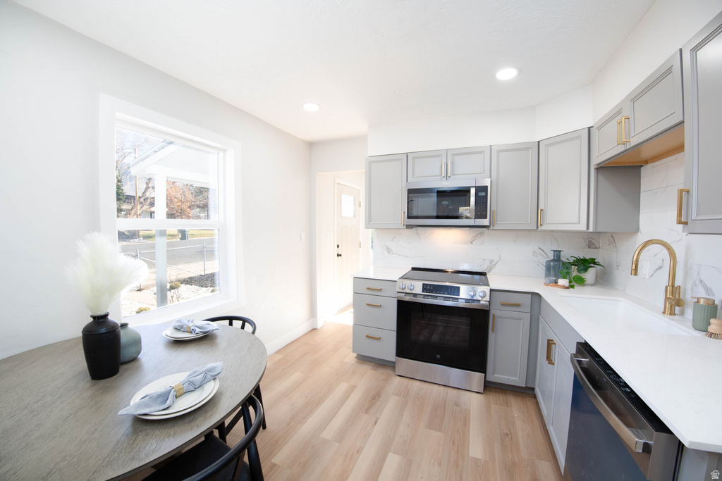 249 N BROADWAY ST Tooele, UT 84074