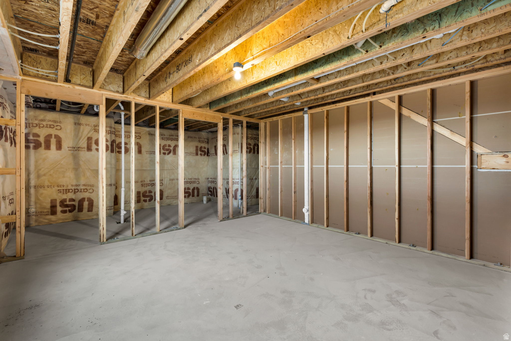 1154 E 160 N Hyde Park, UT 84318