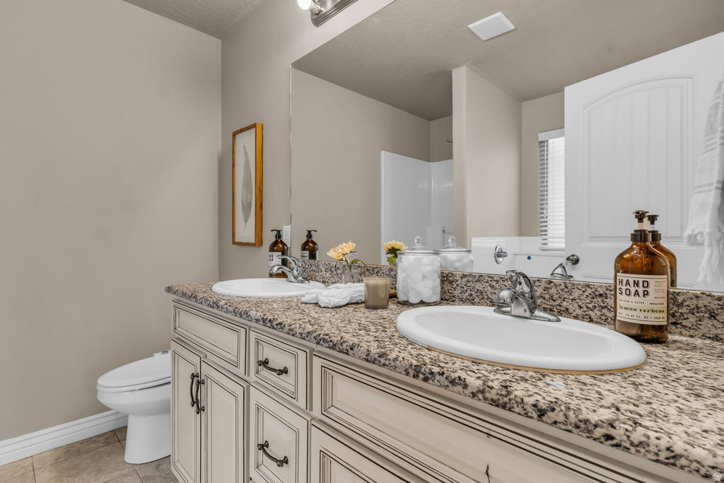 1745 E TUMWATER LN Eagle Mountain, UT 84005