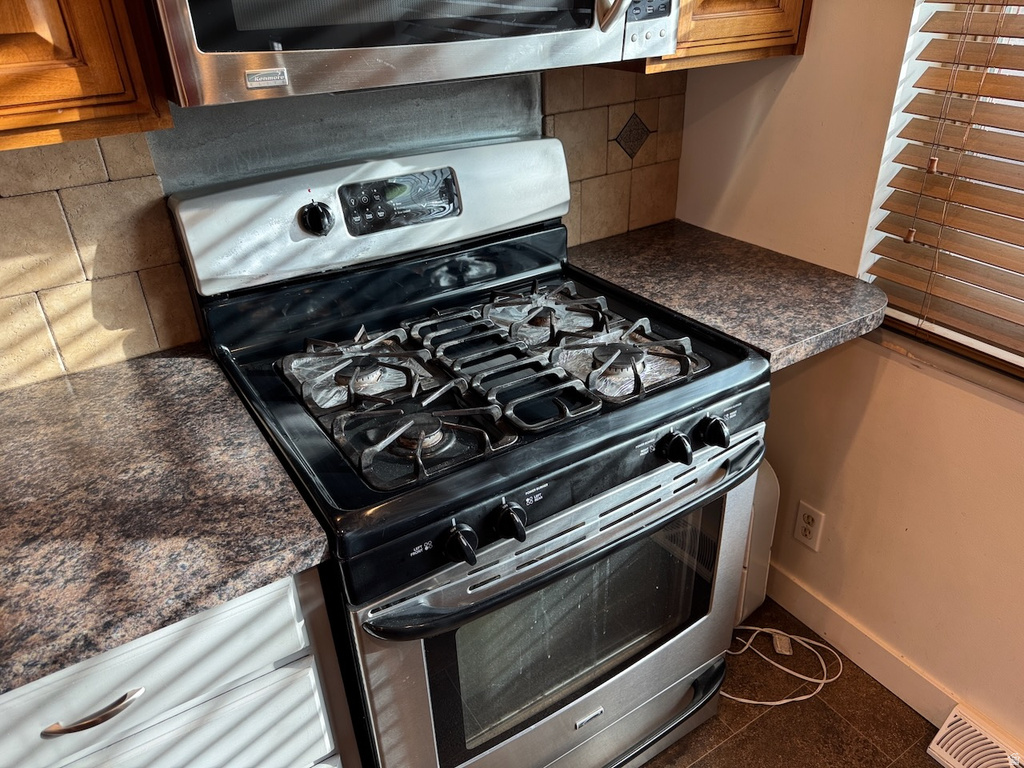 1331 E CROSS ST Ogden, UT 84404